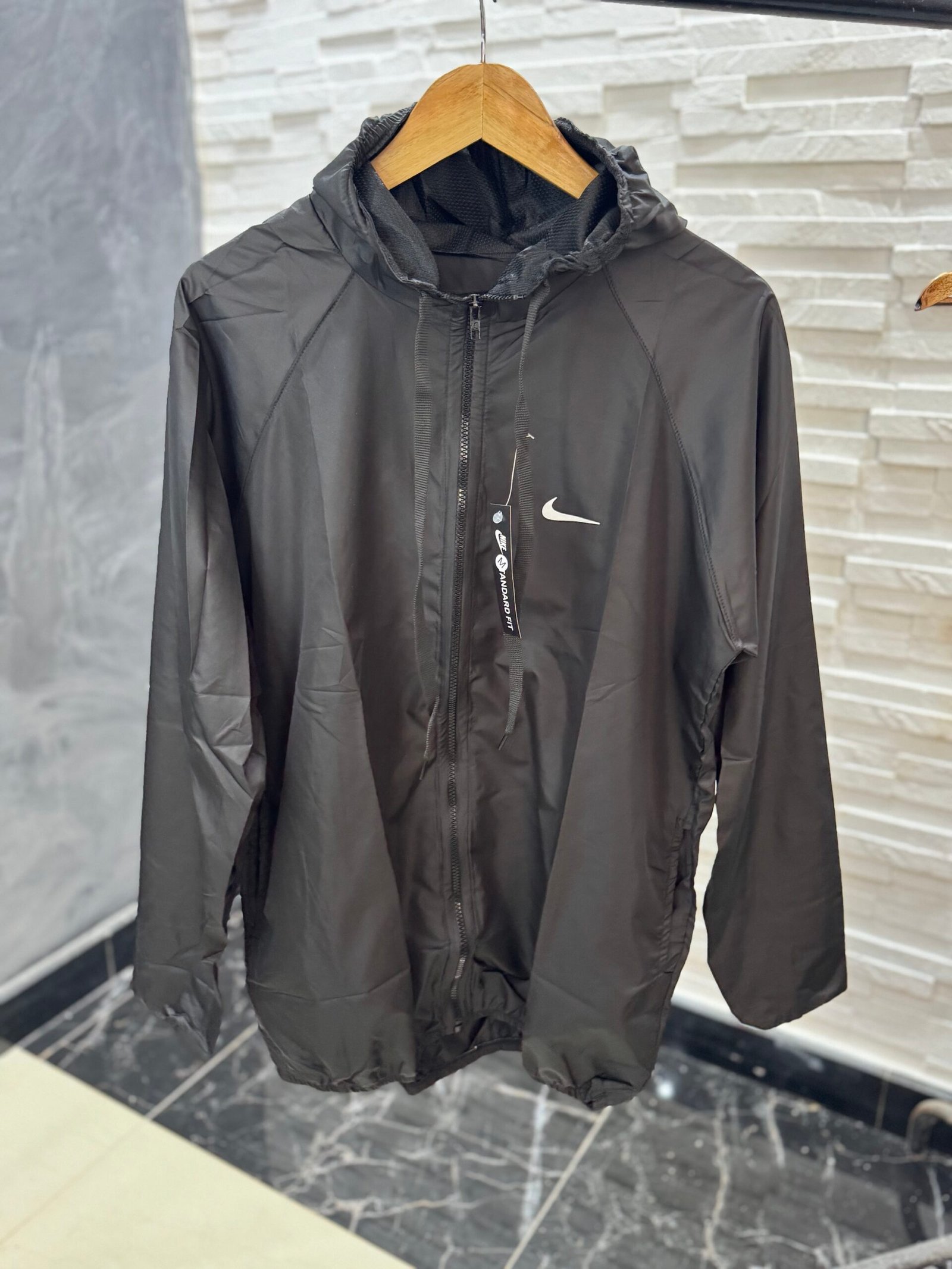 Corta vento Nike impermeável