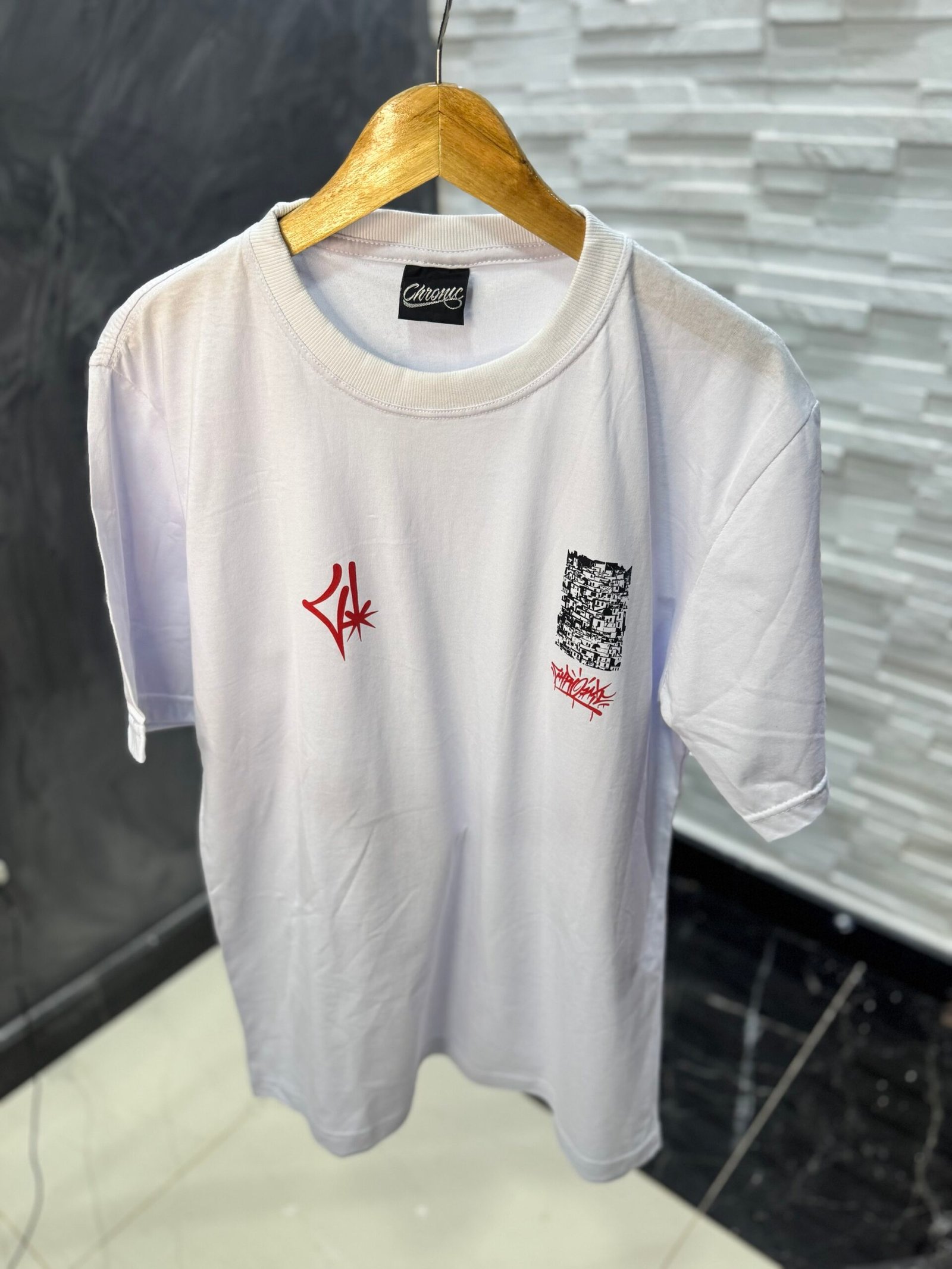 Oversized street  Cronic