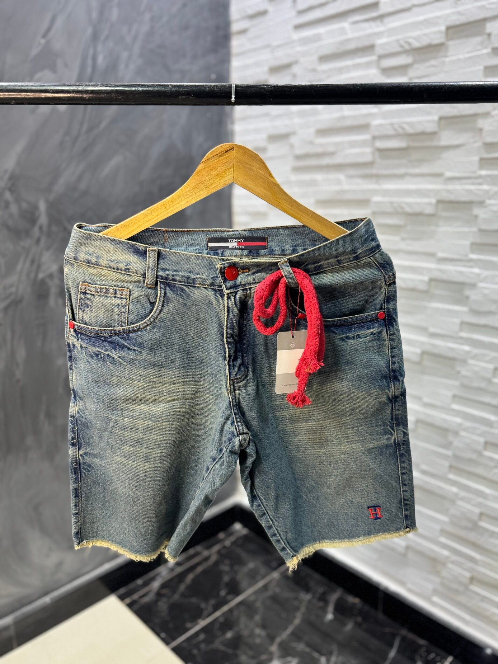 Bermuda  jogador caro Tommy