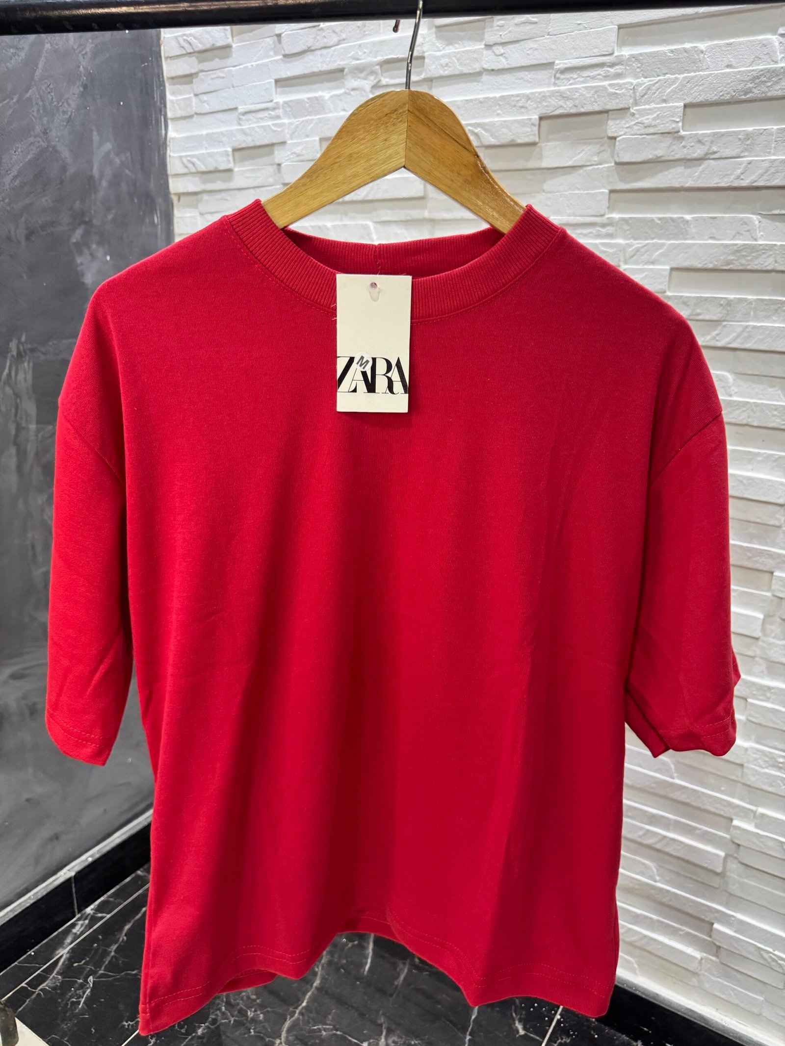 T-shirt Zara oversized