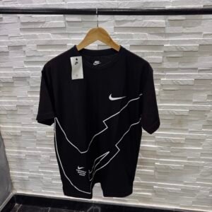 T-shirt Nike